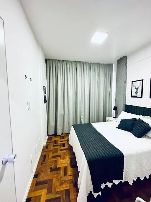 Studio Praca XV Florianópolis 0*,  巴西
